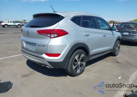 2017 Hyundai Tucson Sport z USA, uszkodzony, nr VIN KM8J33A25HU291866